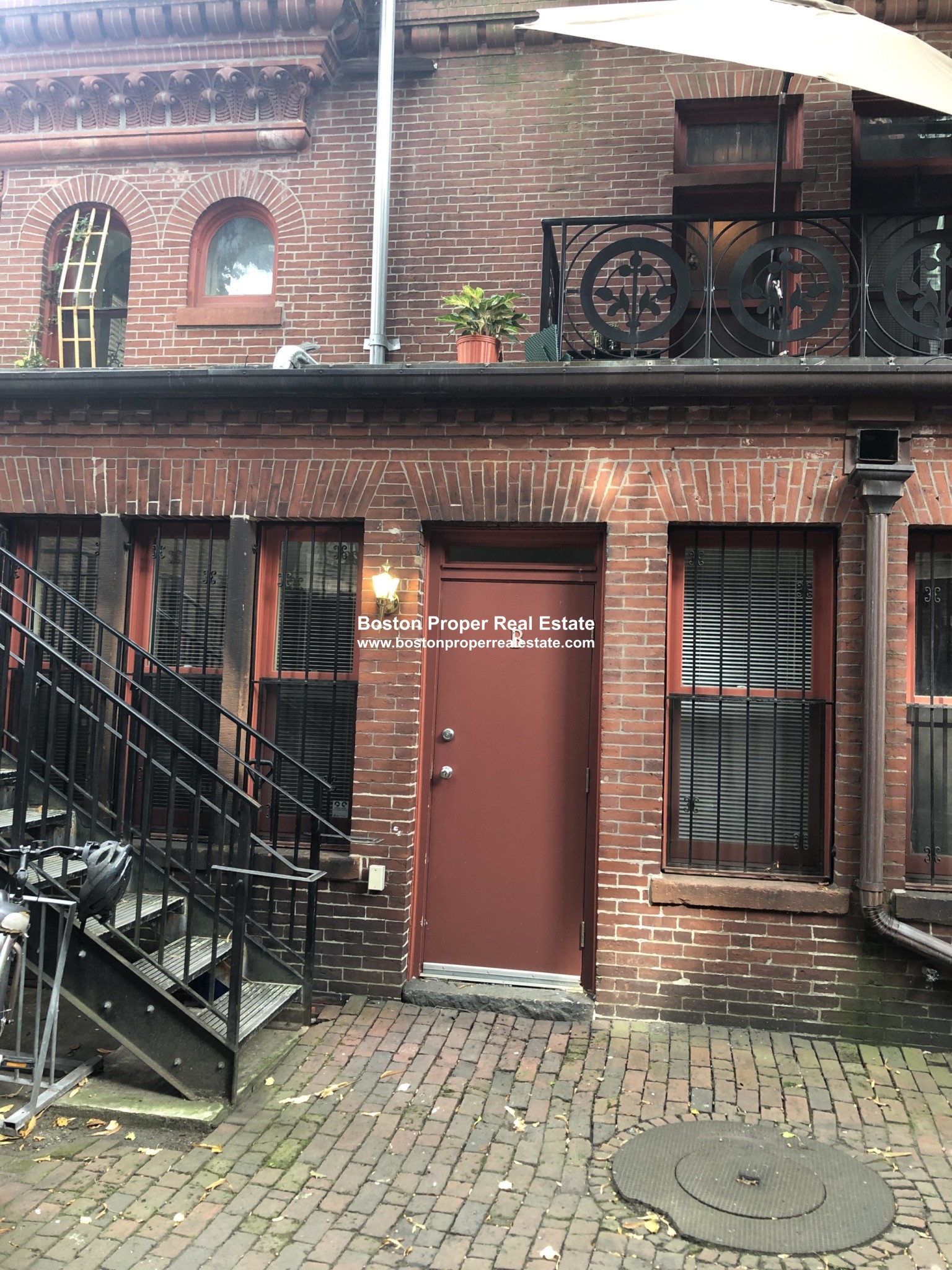 195 Commonwealth Ave, Back Bay