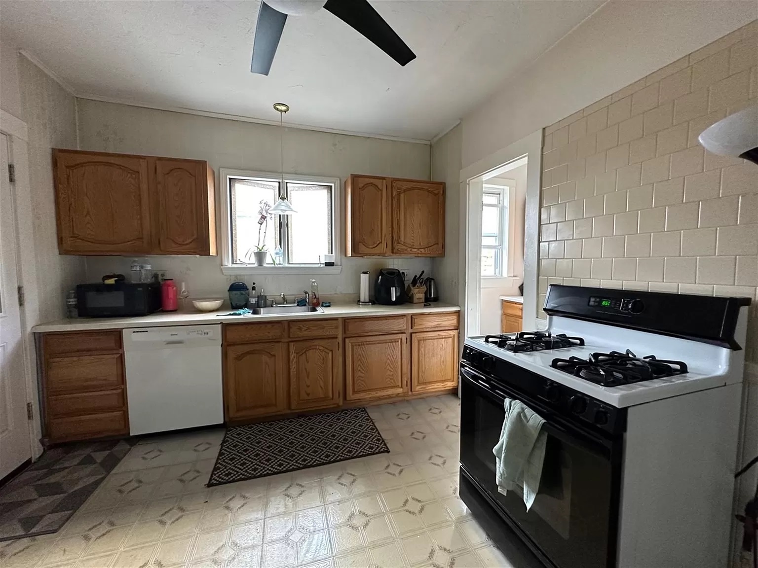 19 Stanley Ave, South Medford