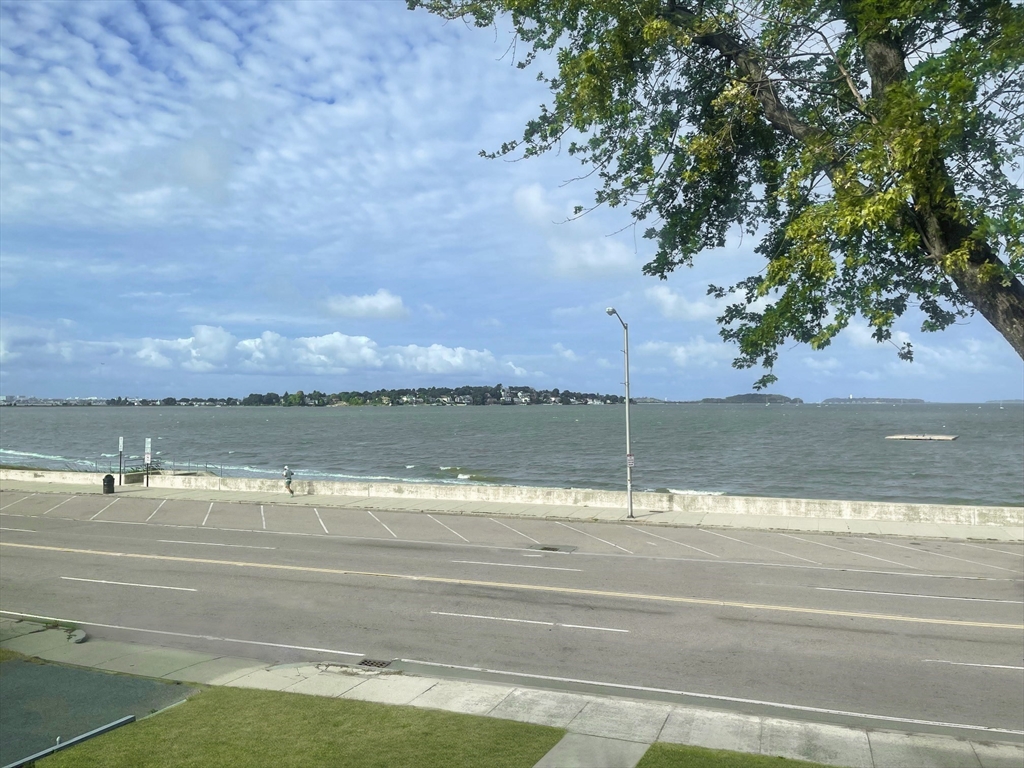 623 Quincy Shore Dr, Wollaston