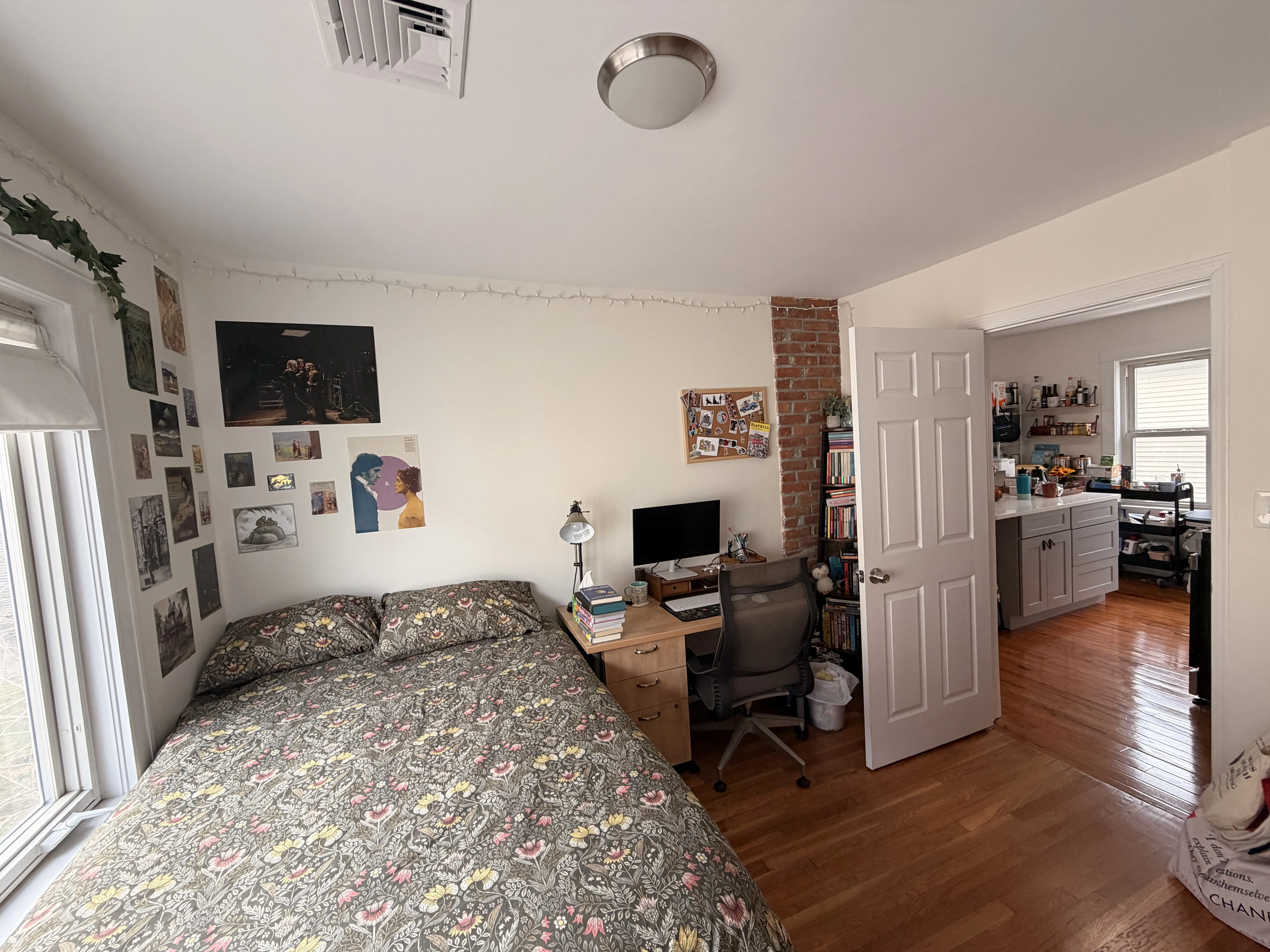 52 Raymond Ave, West Somerville