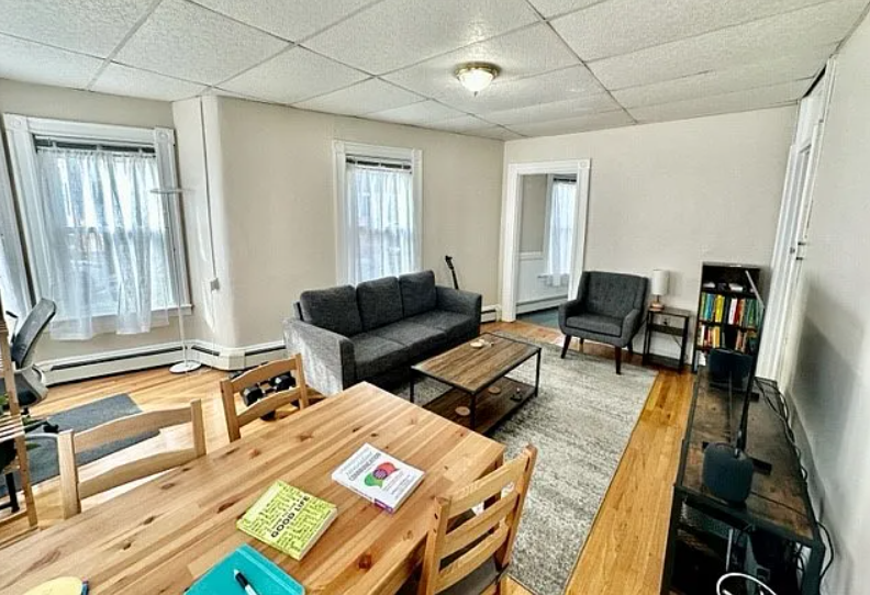 235 Columbia St, The Port