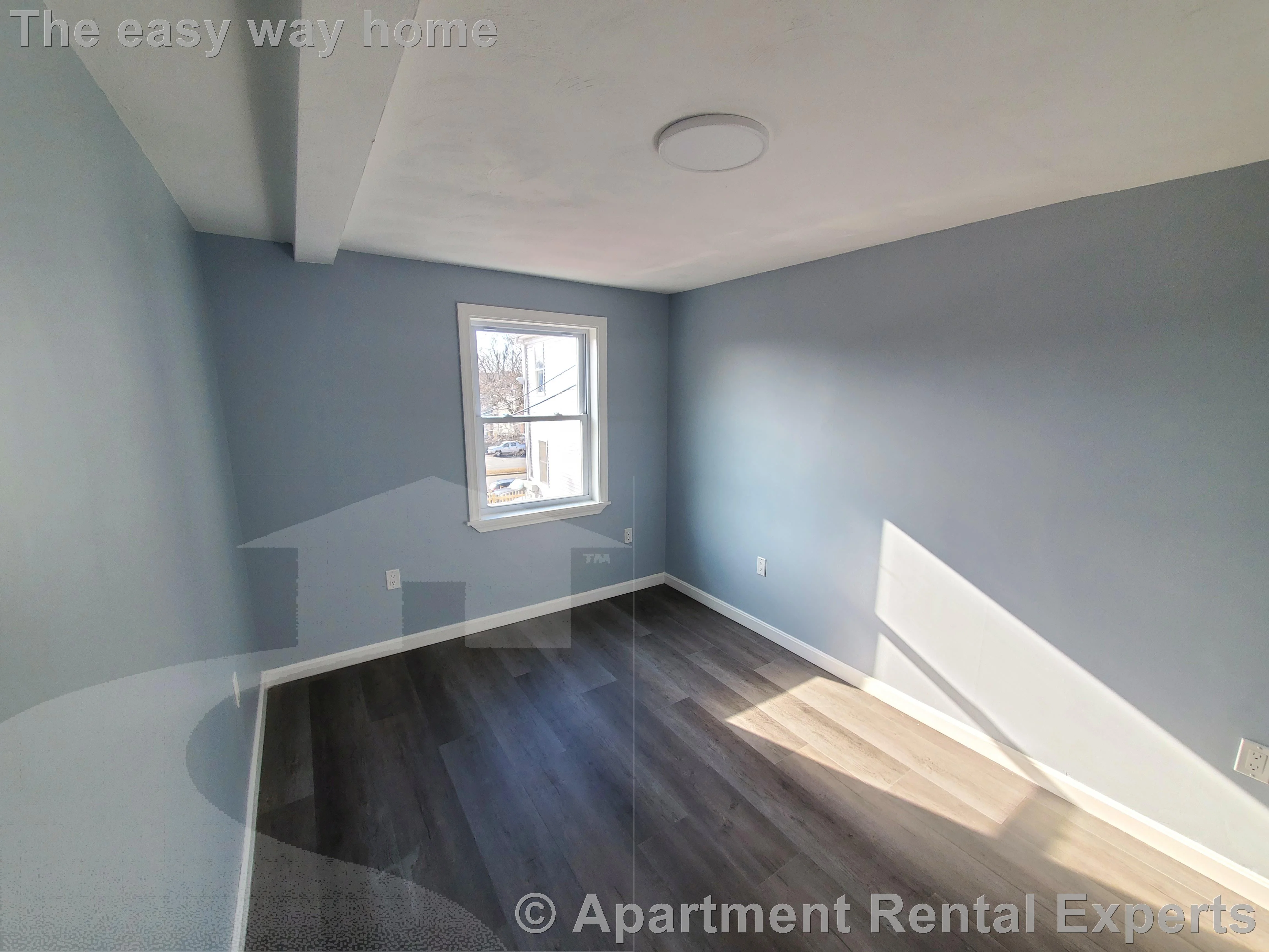 289 Fellsway West, Medford Square