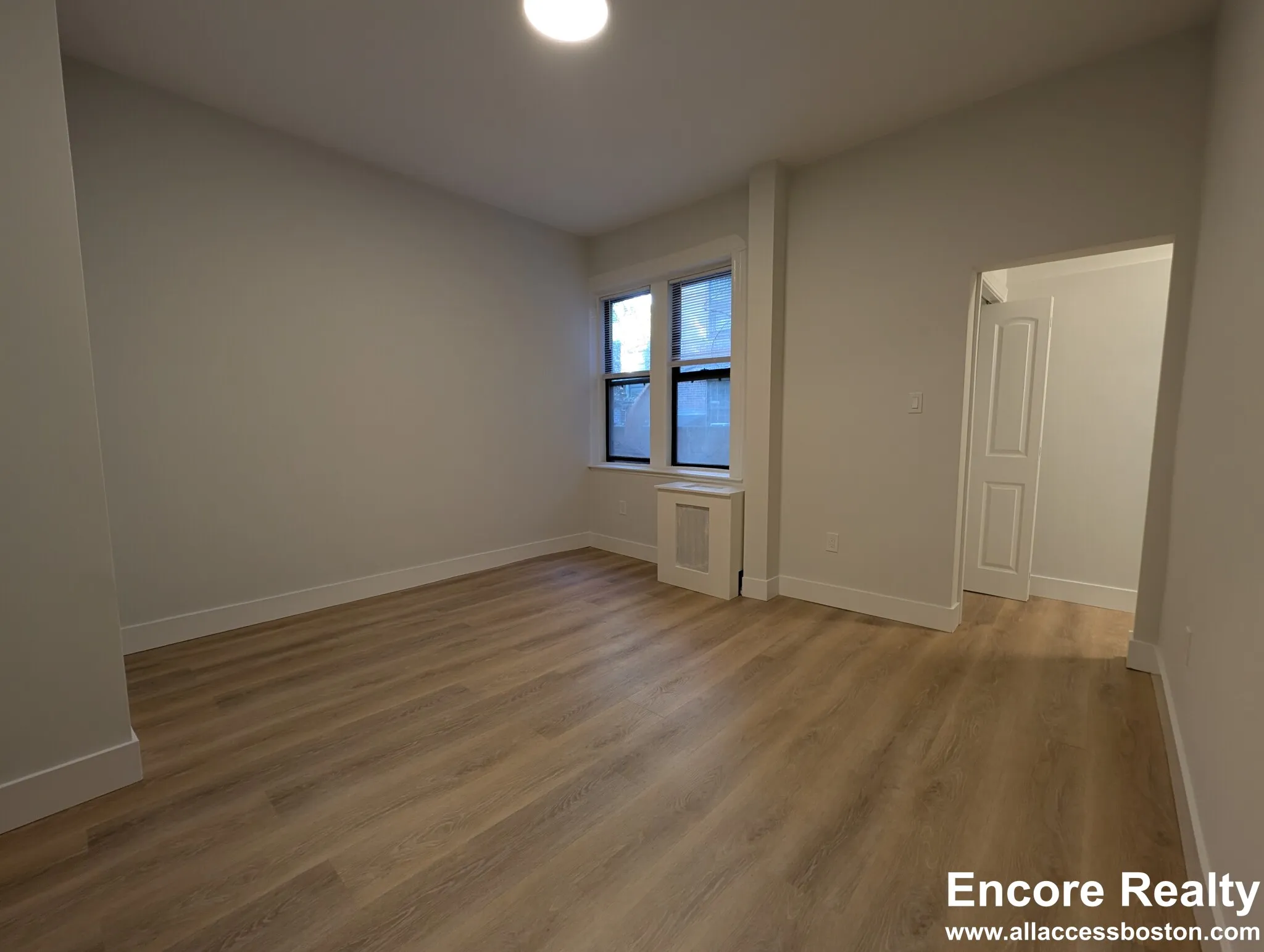 24 Phillips St, Beacon Hill