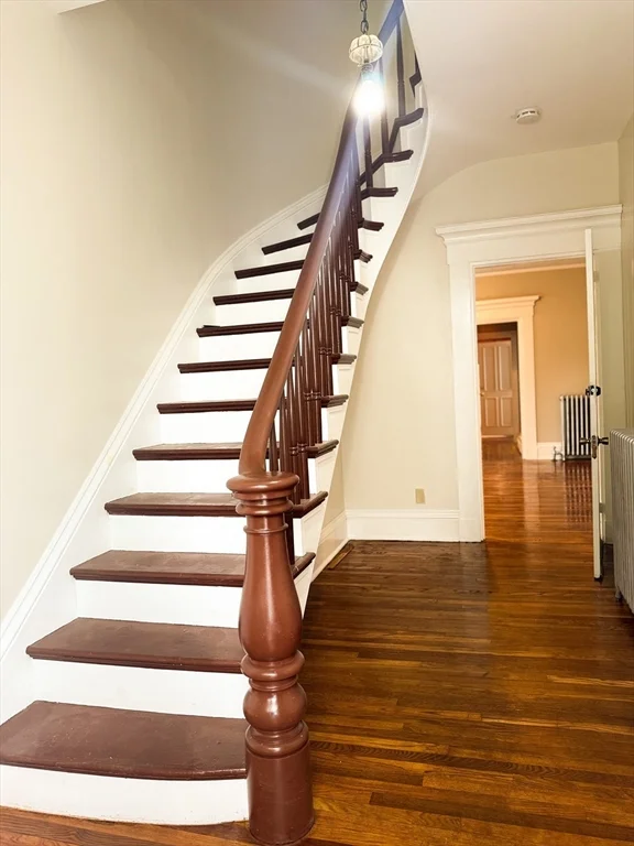 65 Chestnut St, New Bedford