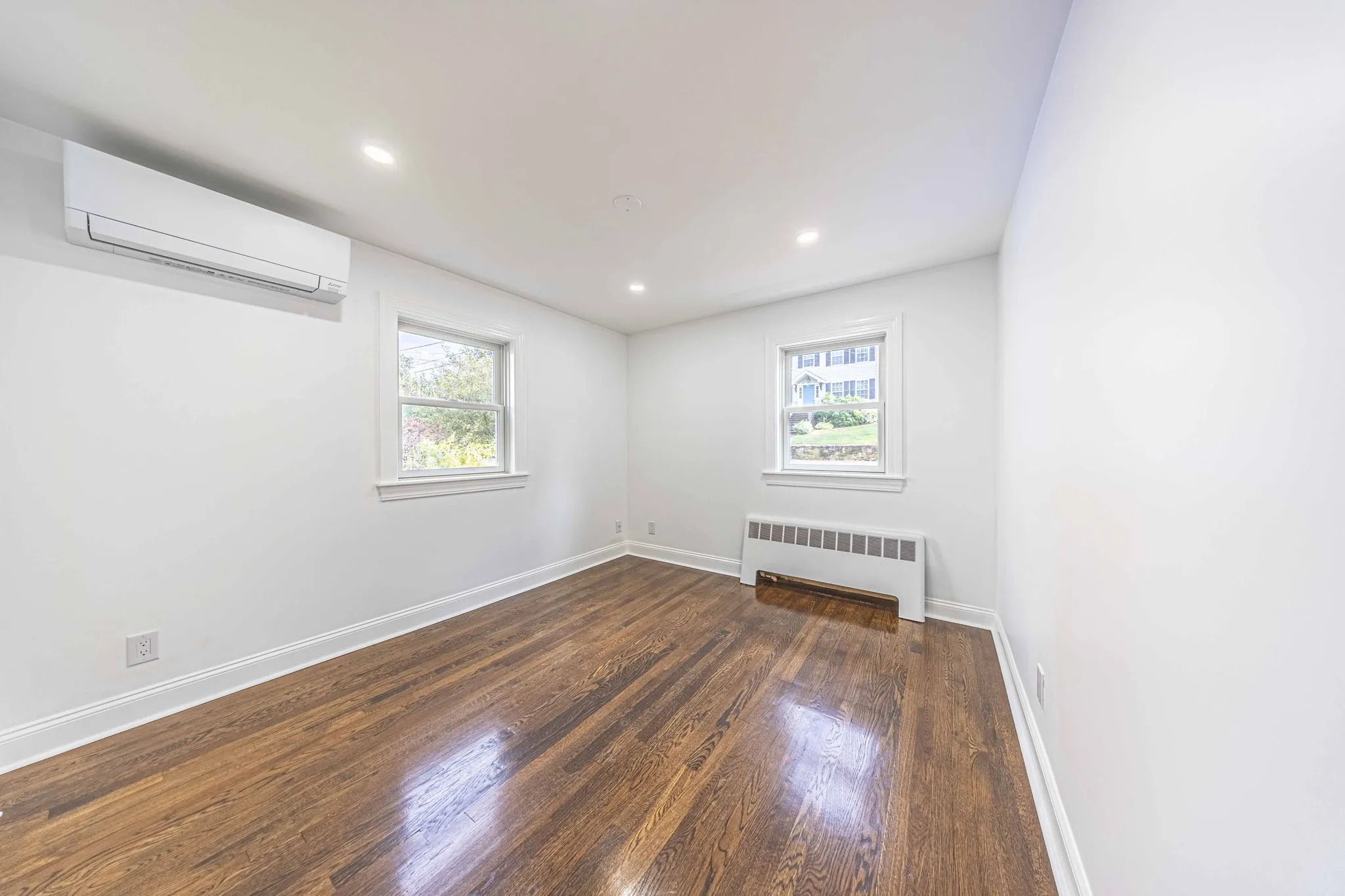 32 Villa St, Cedarwood