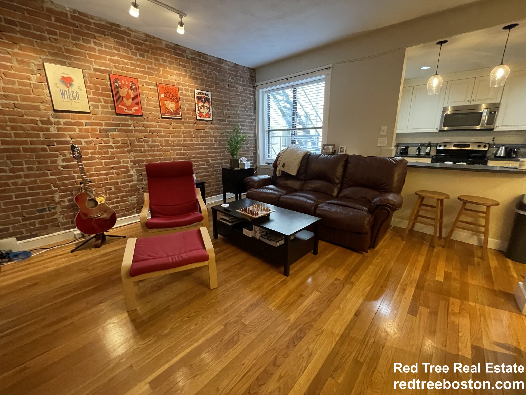 1038 Beacon St, Brookline