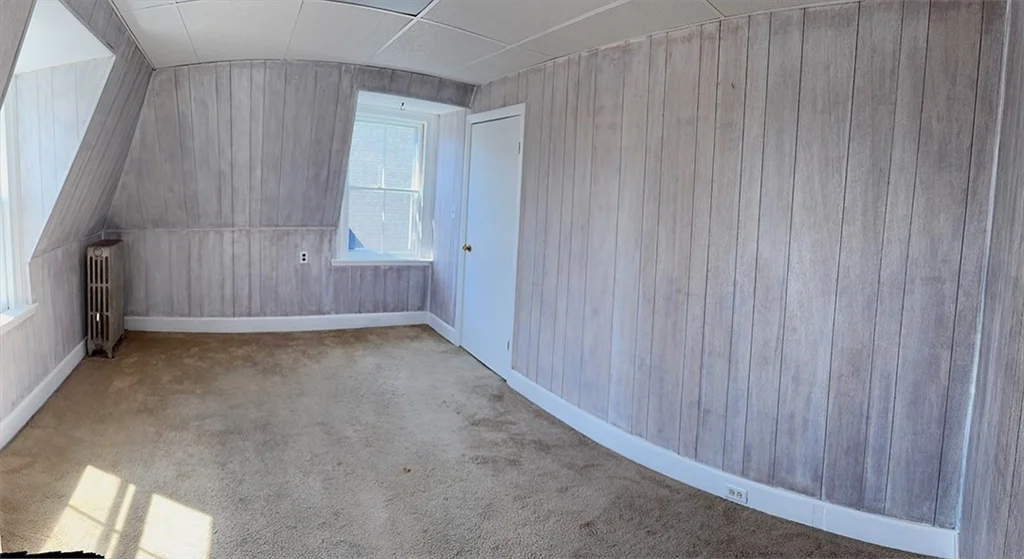 11 Centre Ave, Dorchester