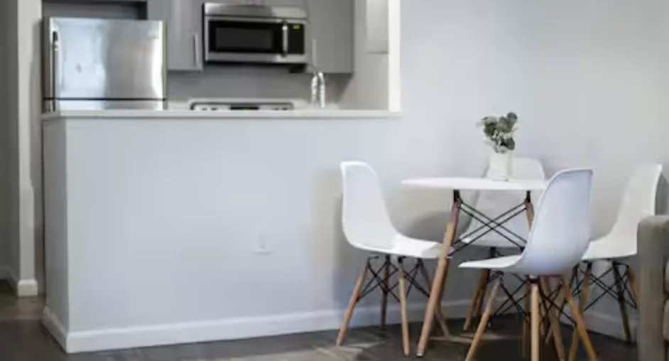 1505 Commonwealth Ave, Brighton