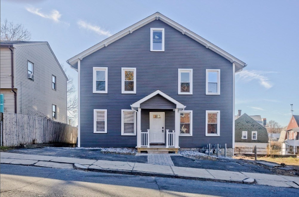 38-40 Longhill St, Springfield