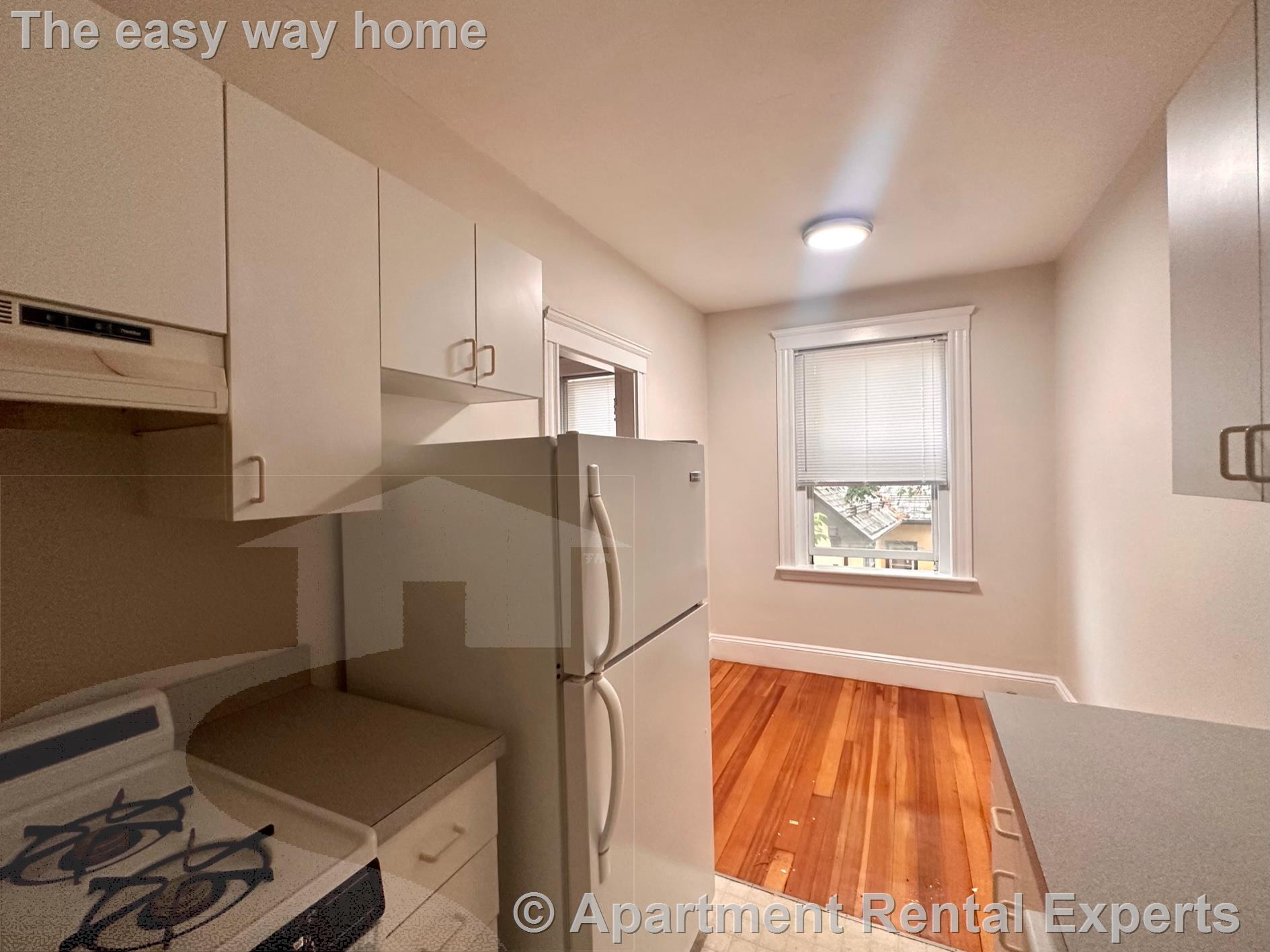 28 Langdon St, Harvard Square