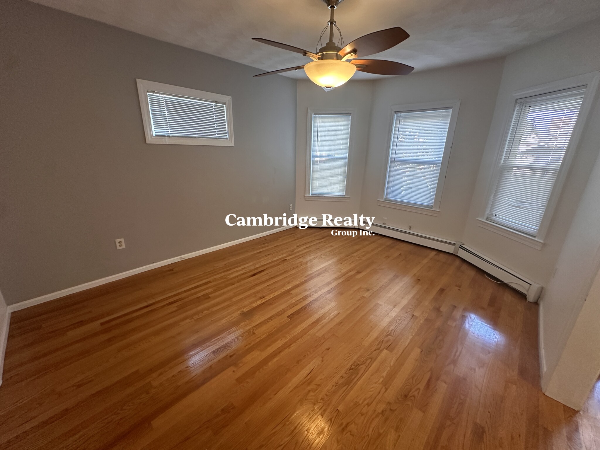 3 bed, 1 bath apartment for rent at 66 Kenmere Rd Unit 2, Medford — photo 17 of 19