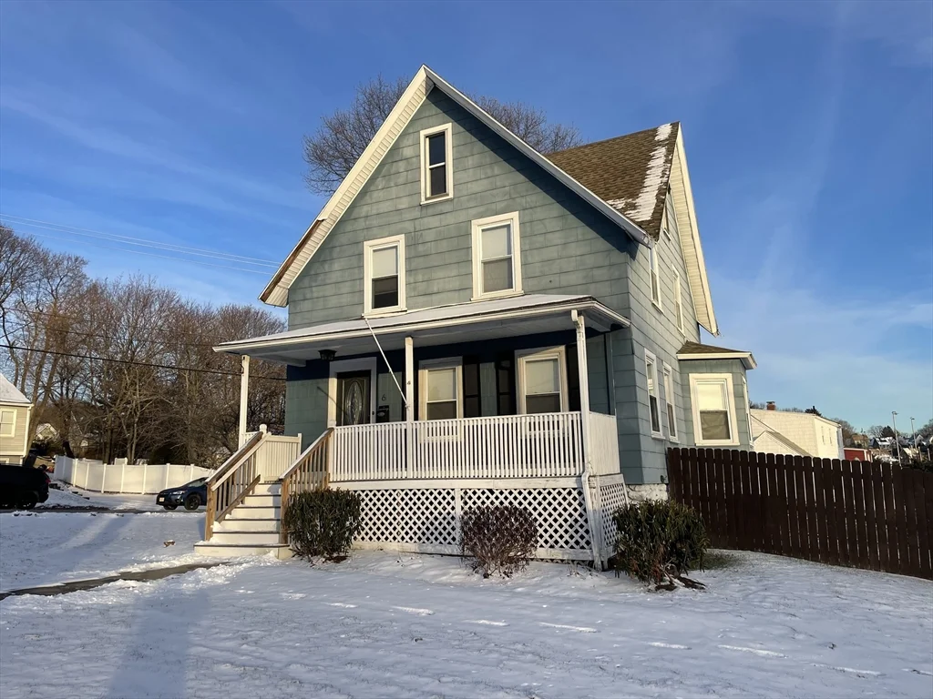 6 Brattle St, North Worcester