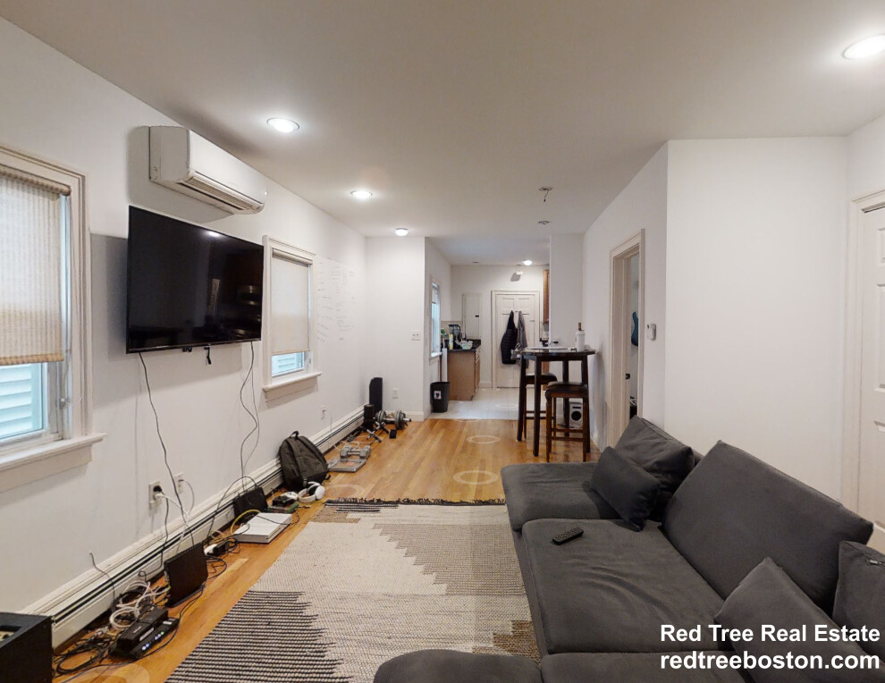 164 L St, South Boston
