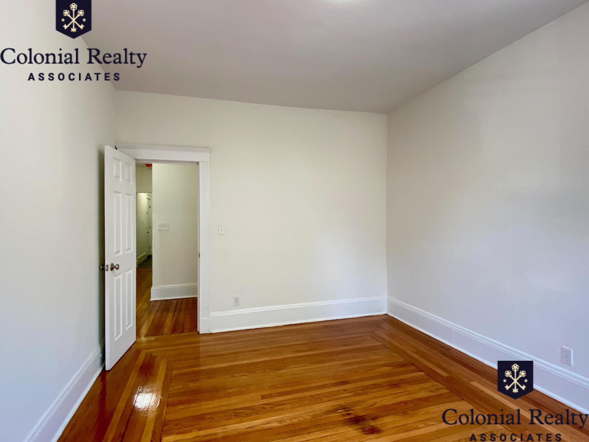 77 Brighton Ave, Allston