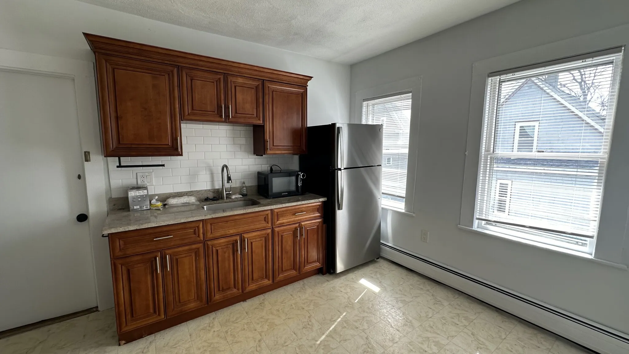 66 Morton Ave, South Medford