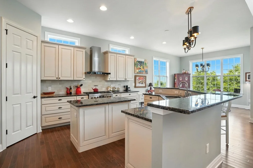 8 Skipping Stone, Plymouth