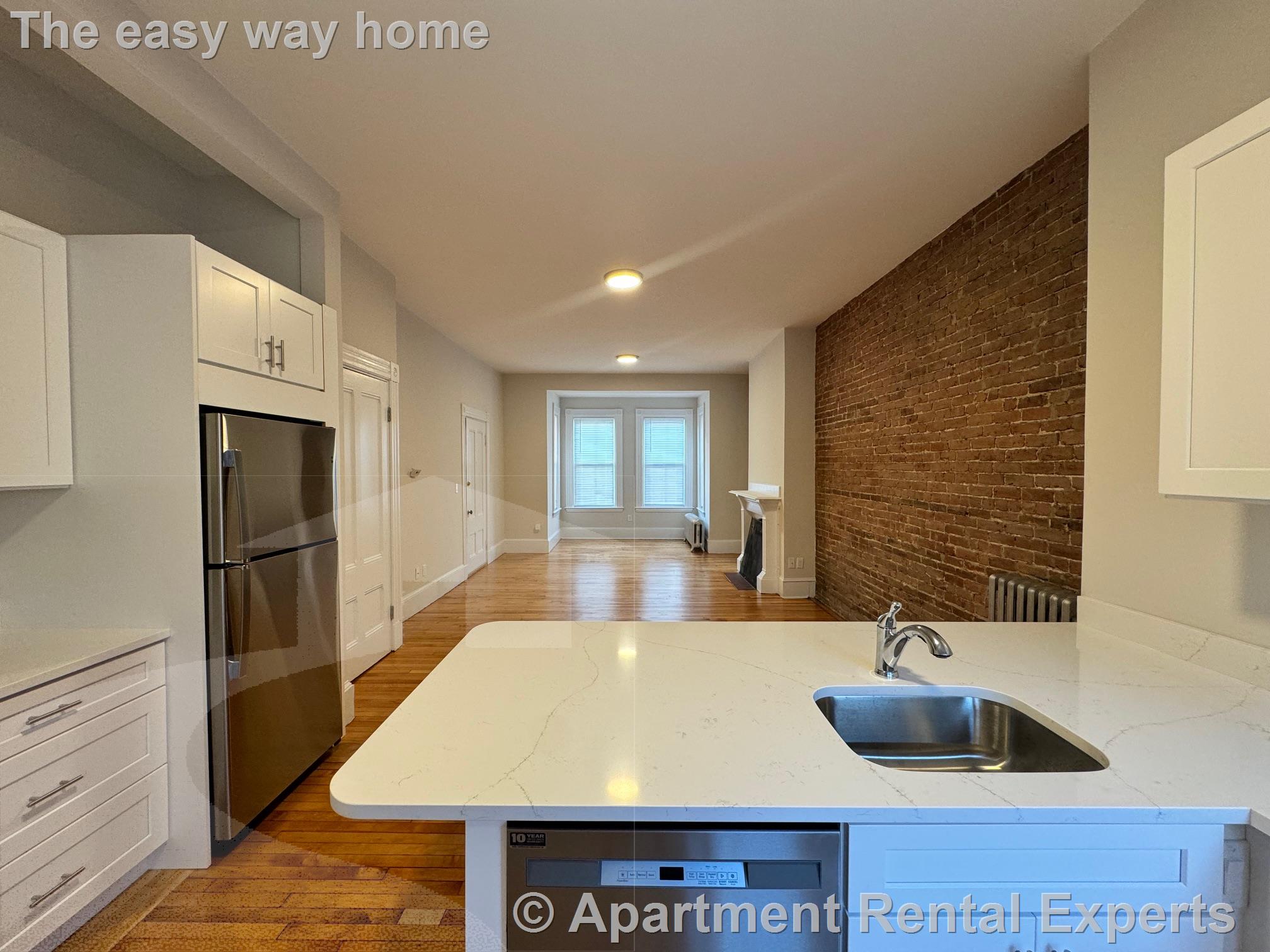 37 Laurel St, Spring Hill