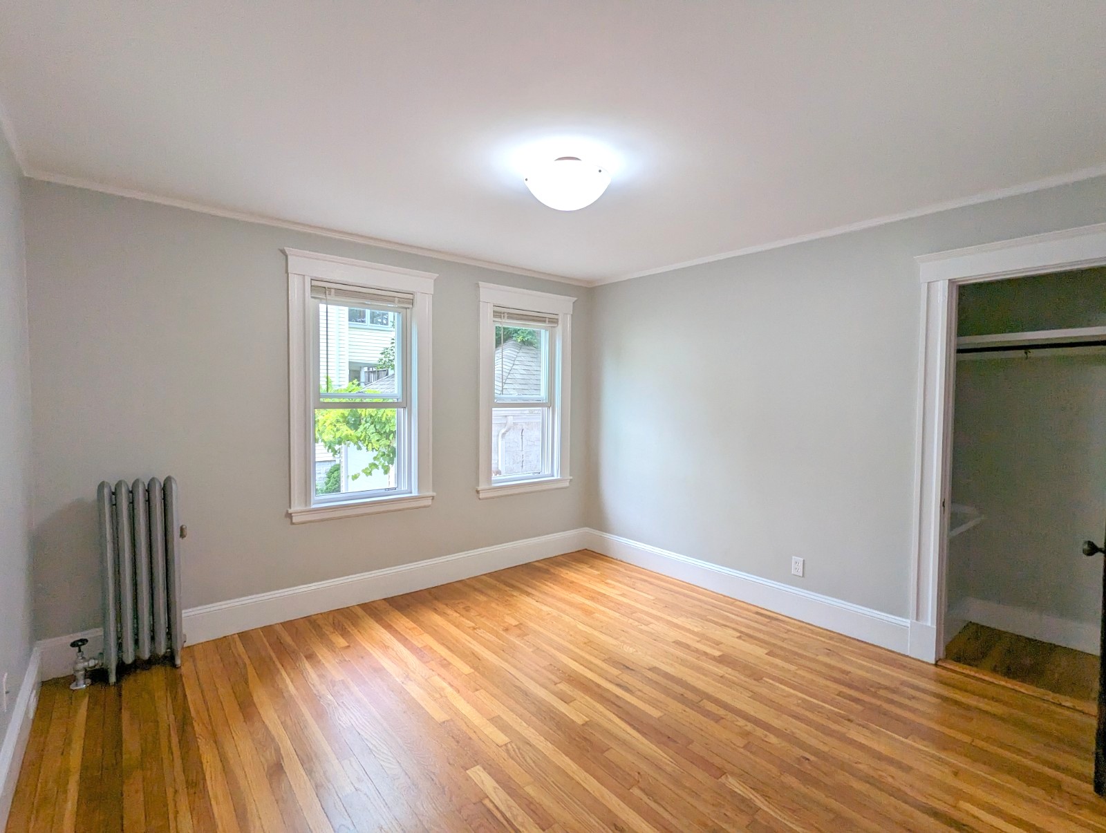 13 Kimball Rd, Watertown