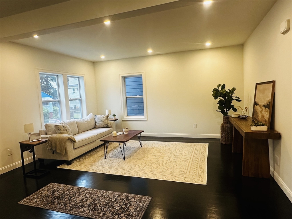 5 Colorado St, Mattapan