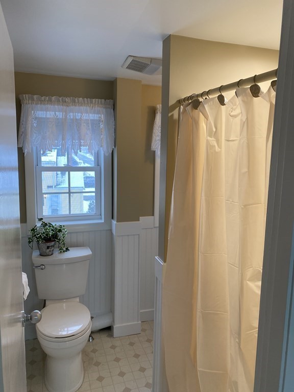 83 Preston St, Wakefield