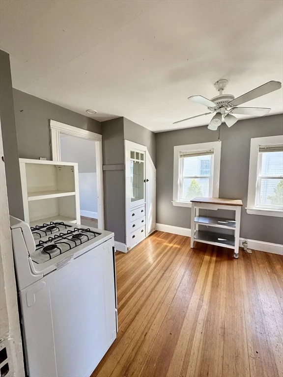 46 Standish Ave, North Plymouth