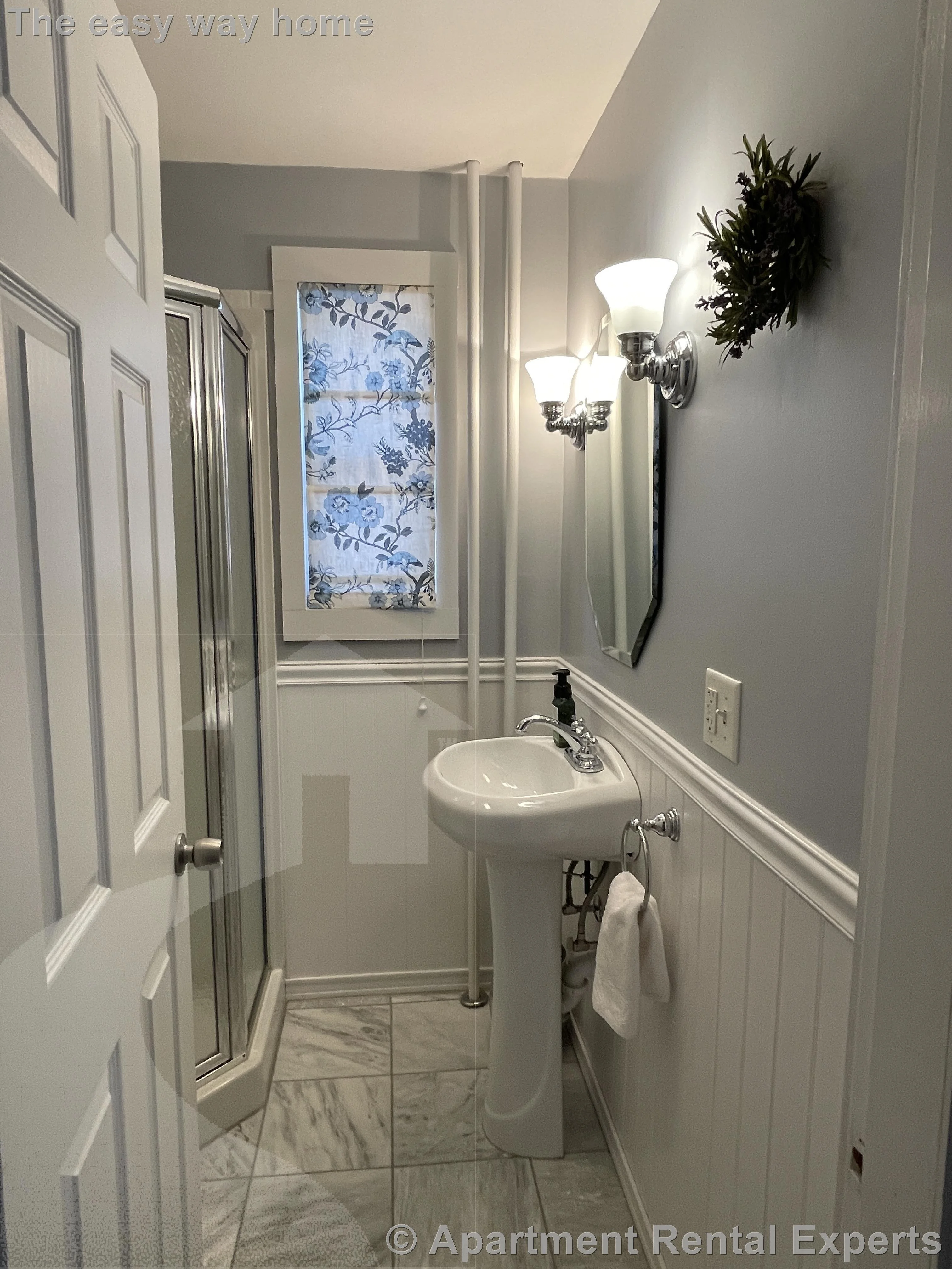 200 Larch Rd, Huron Village