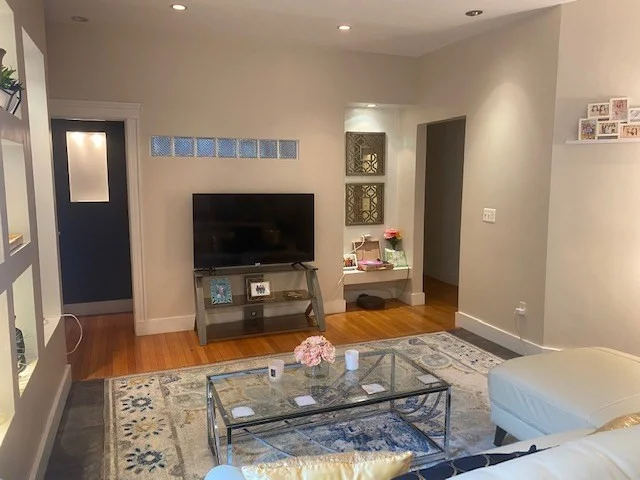 1038 Beacon St, Coolidge Corner