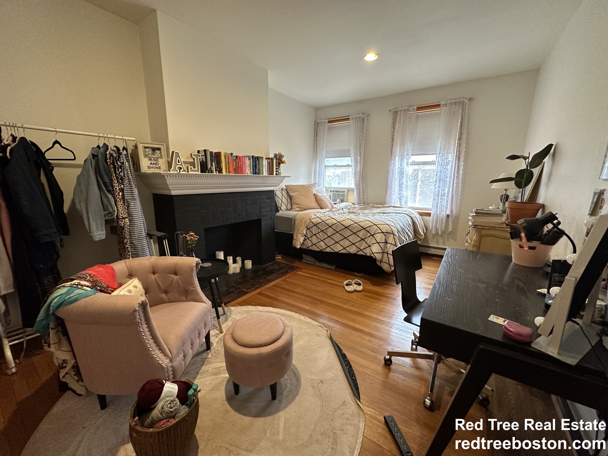 25 Gibbs St, North Brookline