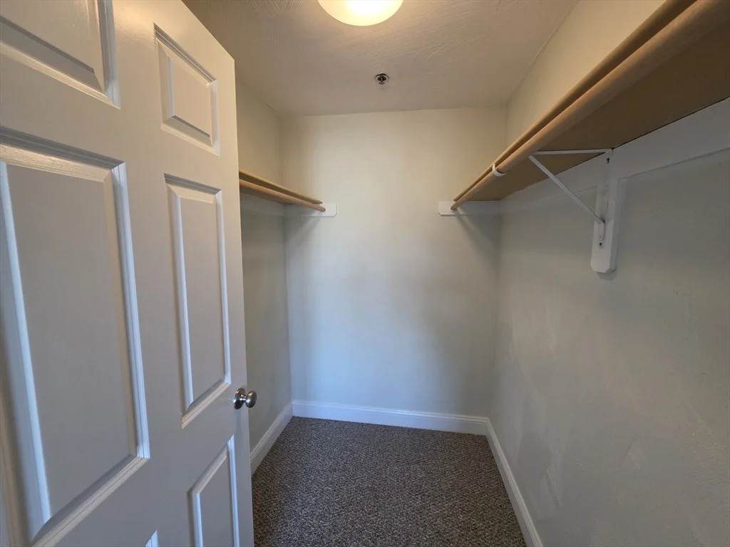 33 Randolph St, Abington