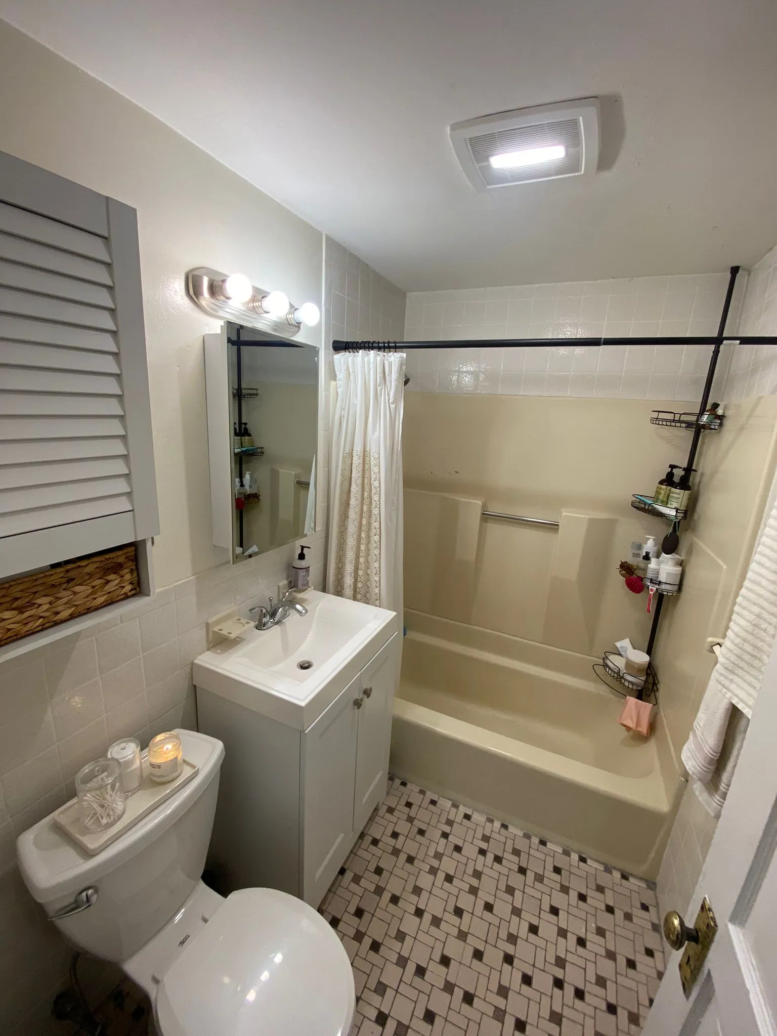 46 Orkney Rd, Brighton