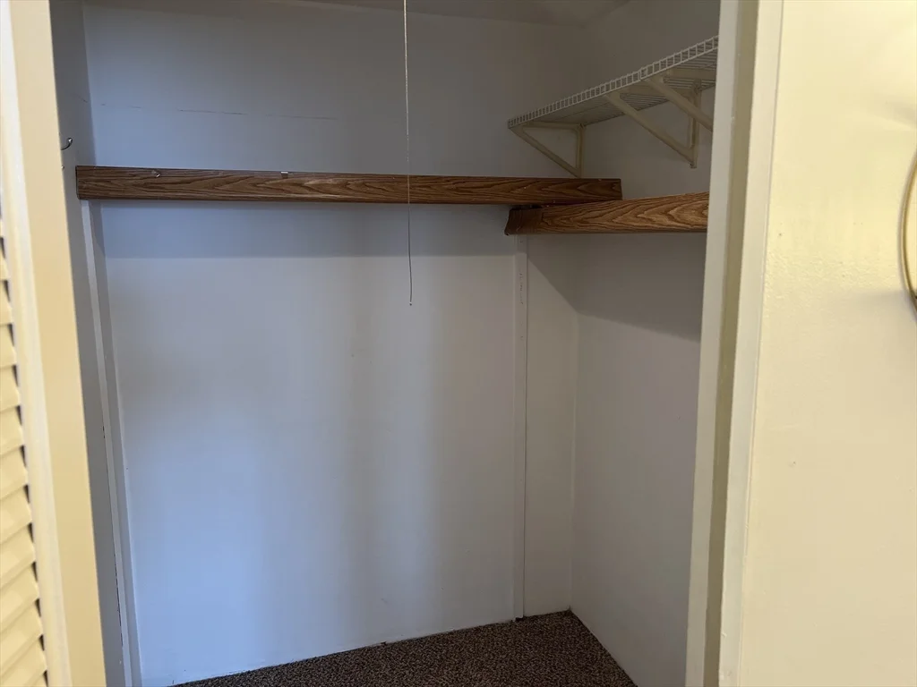 800 Governor's Dr, Winthrop