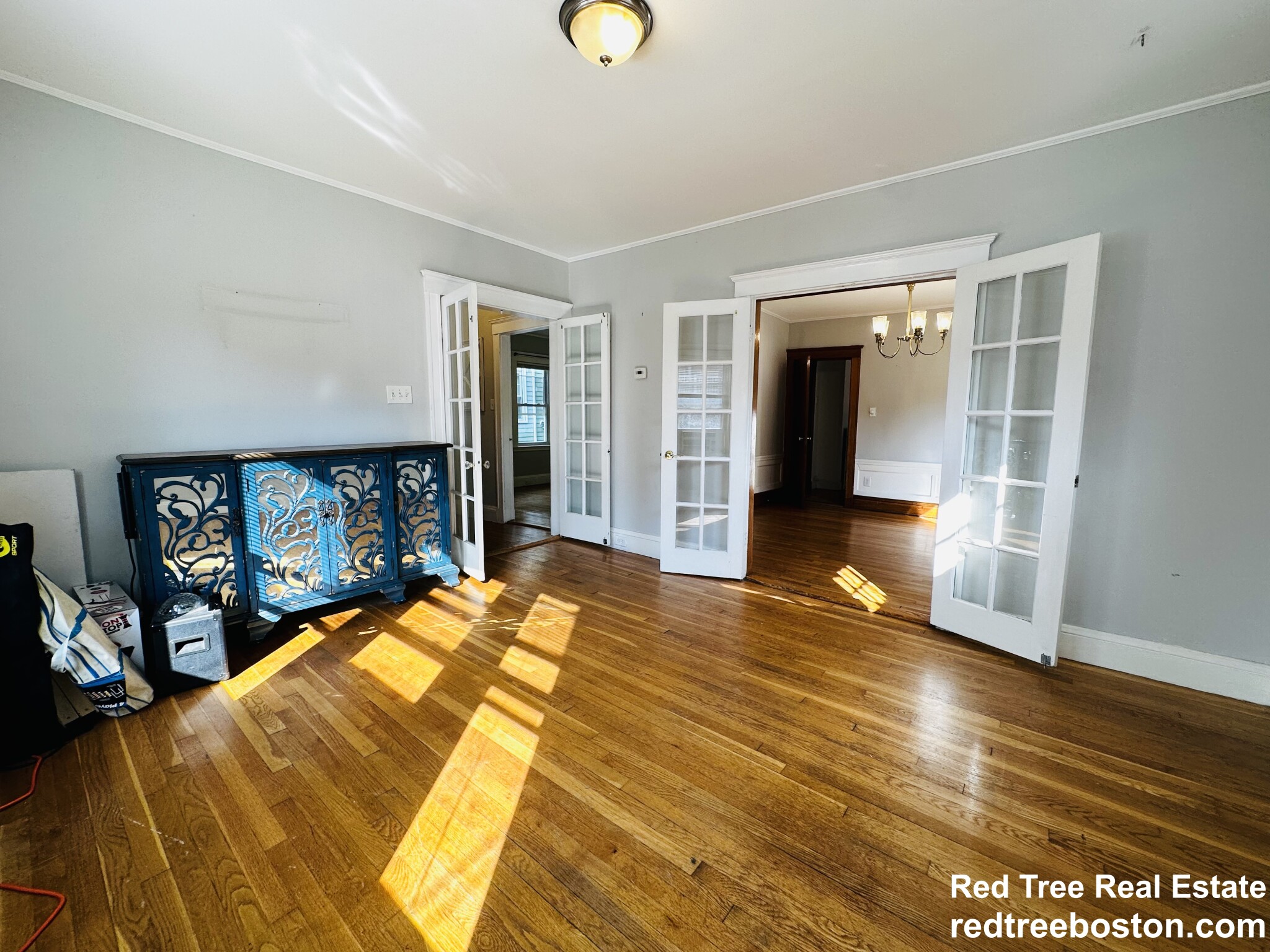 12 Saint Peter St, Jamaica Plain