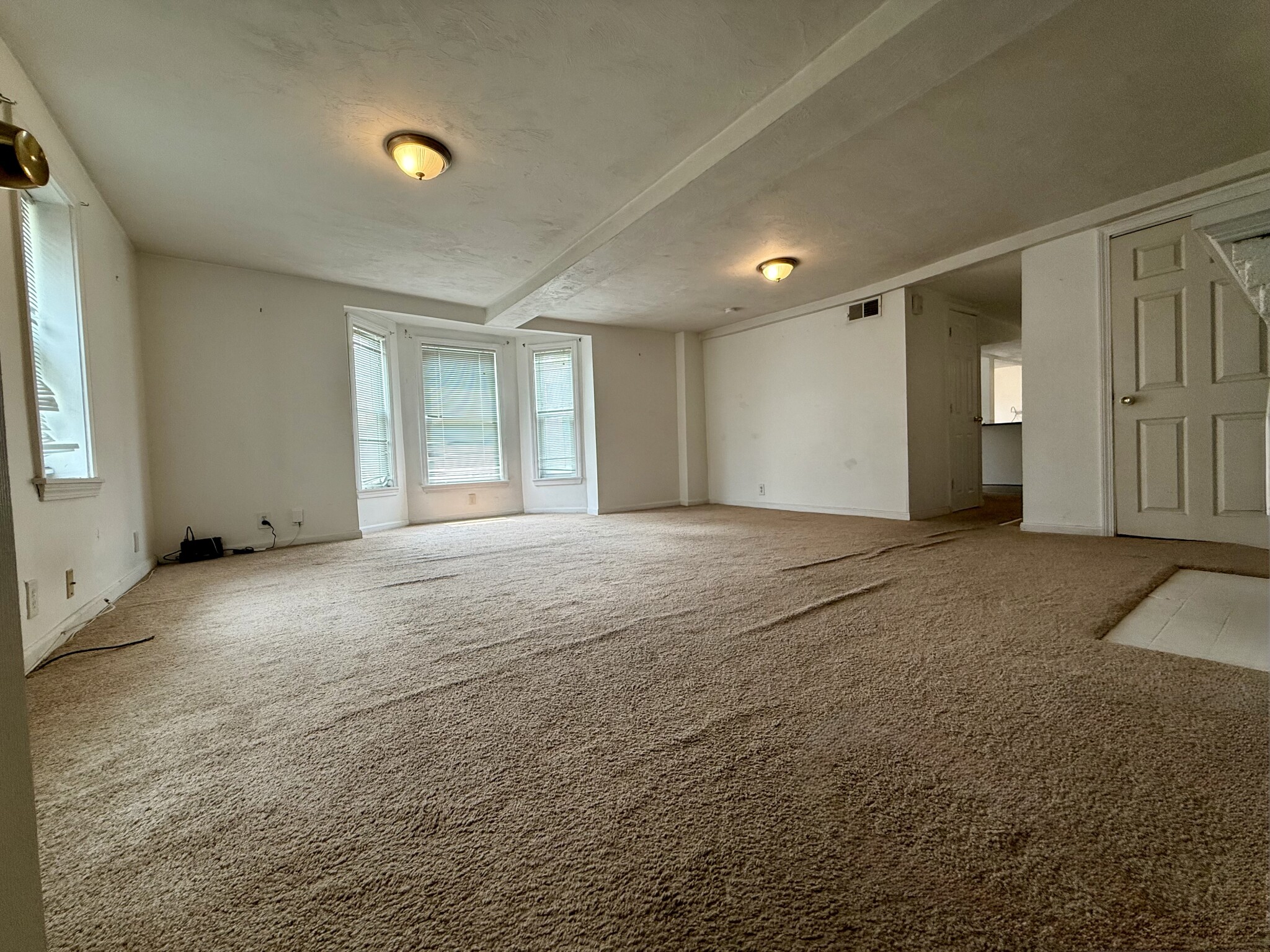 119 South St, Banks Square