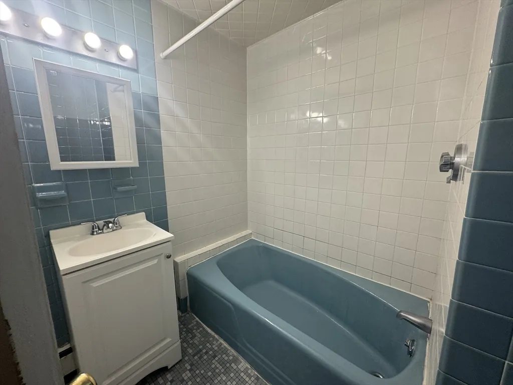 39 Garrison Rd, Aspinwall Hill