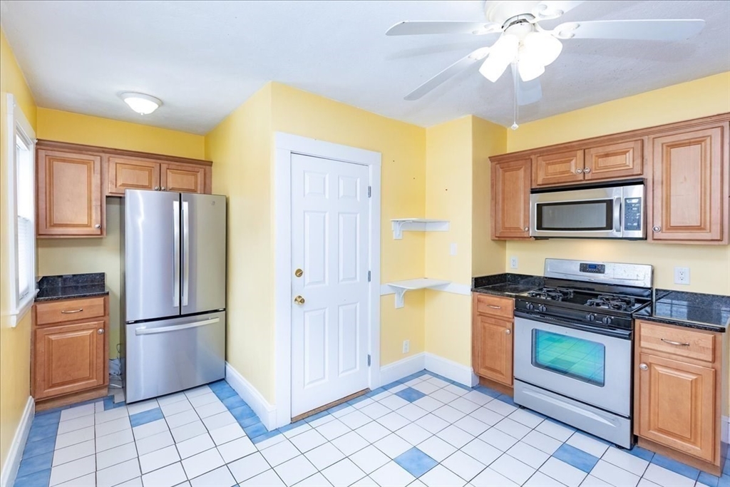 31 Iona St, Roslindale