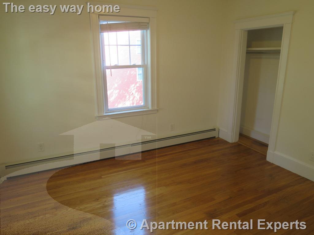 23 Lowell St, Porter Square