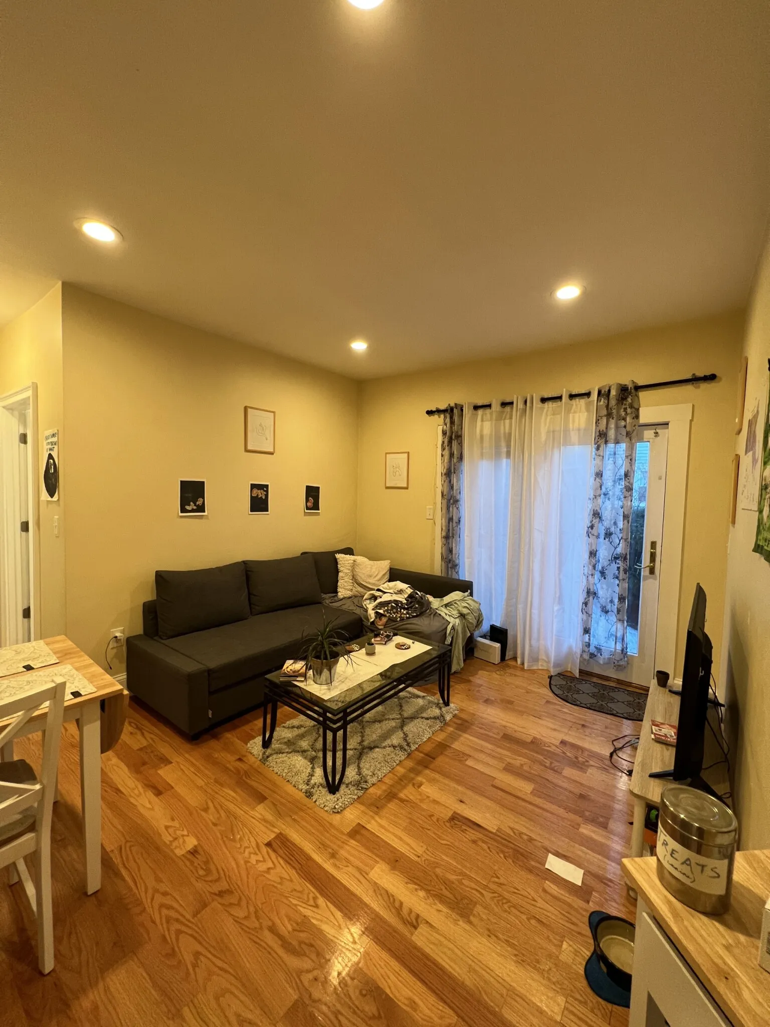 87 Morrison Ave, Powder House Square