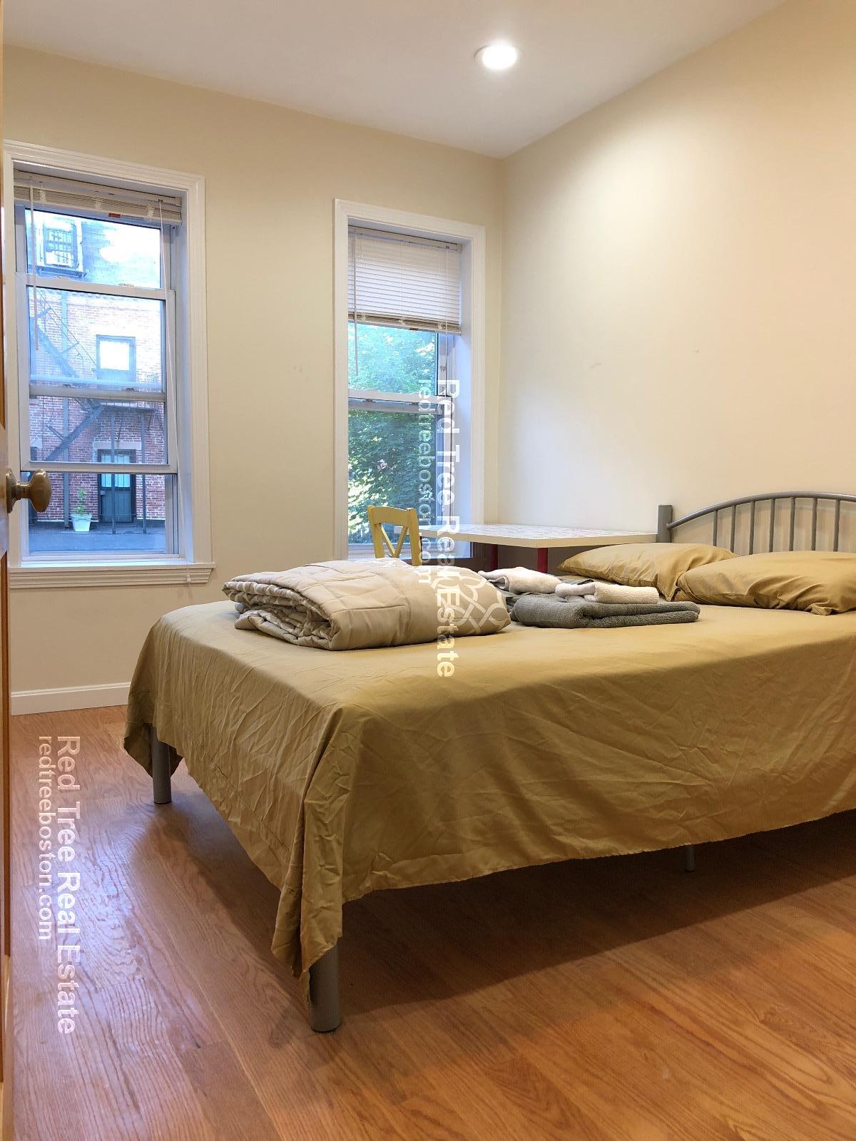 179 Northampton St, Roxbury