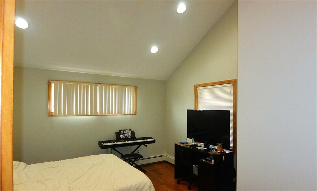 56 Westminster Ave, Watertown