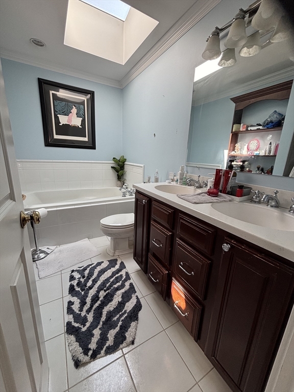 160 1/2 H St, South Boston