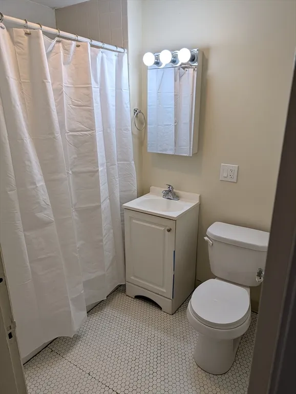 390 Fellsway West, North Medford