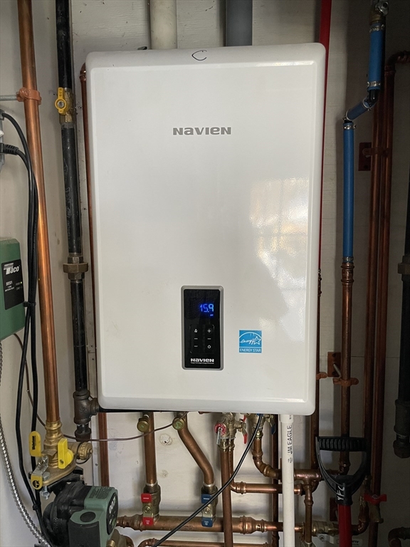 116 Highland Ave, Salem