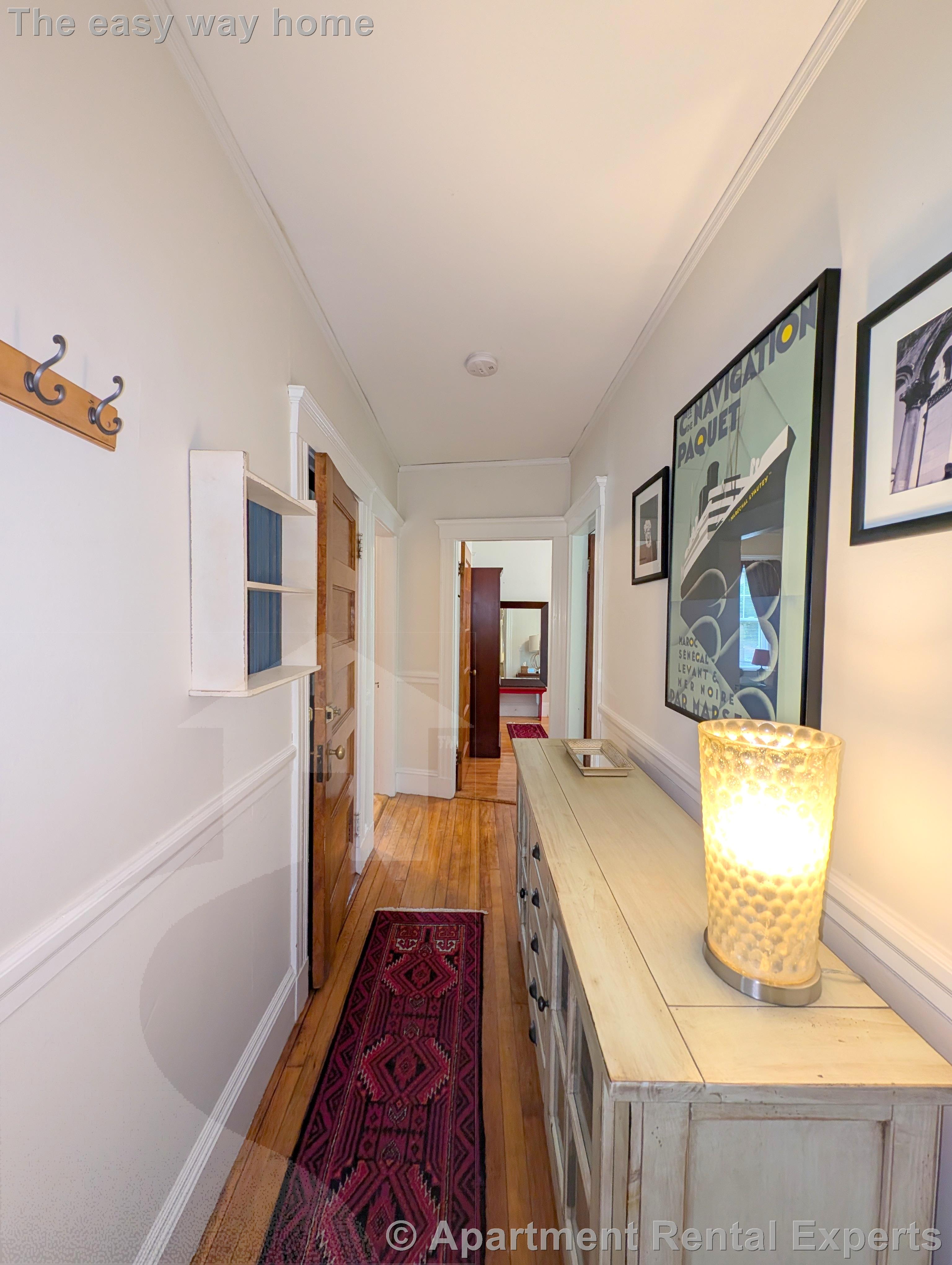 51 Reservoir St, Huron Village