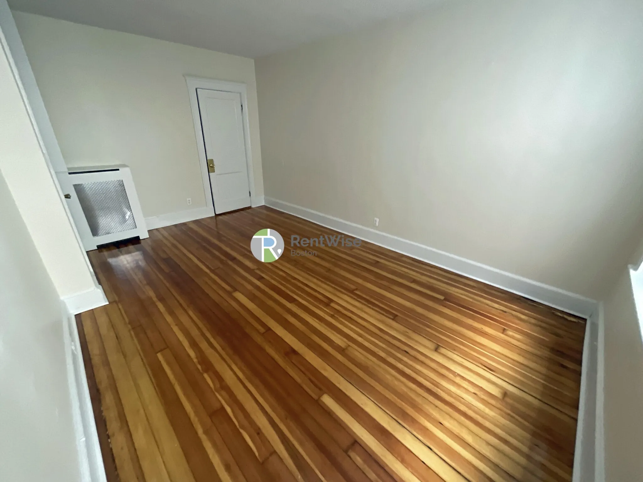 6 Barrows St, Allston