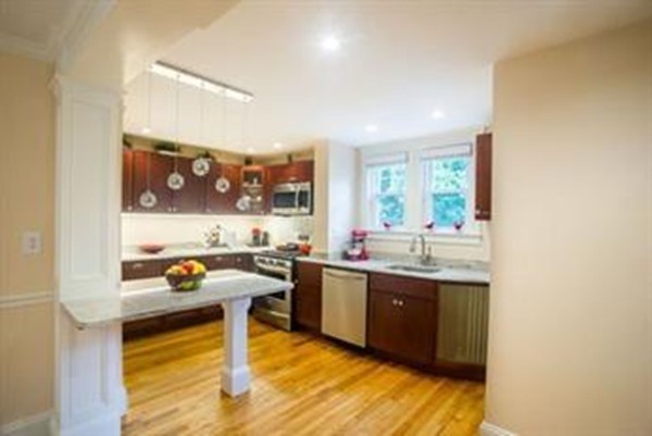 16 Chapin Rd, Newton Center