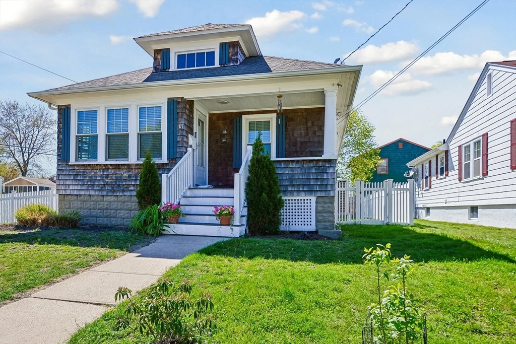 117 S Atlantic Ave, Warwick