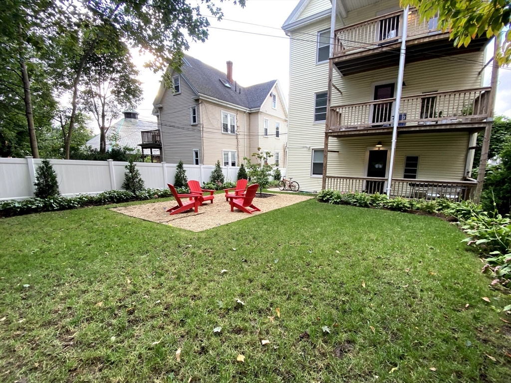 7 Wenham, Jamaica Plain