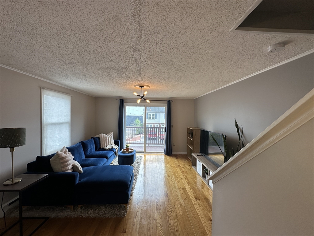 250 Congress Ave, Chelsea