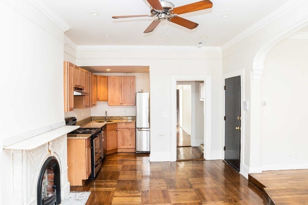 42 Rutland Sq, South End