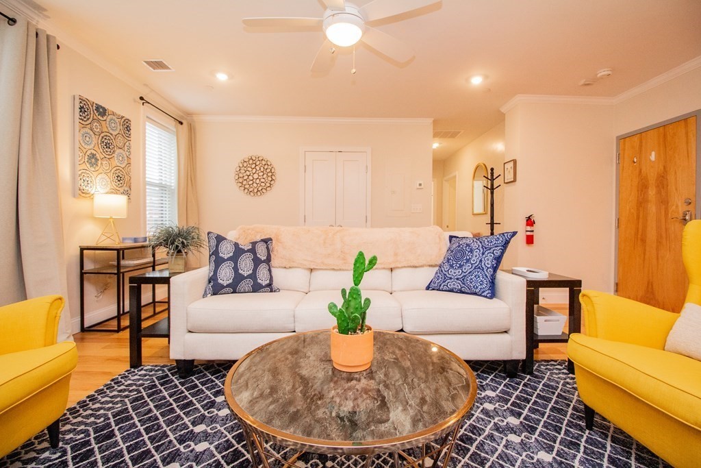 1008 Tremont St, Roxbury